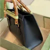 竹製ハンドバッグトートバッグ本革ショルダーバッグファッションレターゴールデンハードウェア脱着可能な調節可能なストラップファッションバッグ