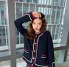 Pulls de luxe pour femmes automne hiver femmes vêtements pleine impression presbytie tricoté Cardigan veste col rond bouton pull Z4Y7