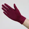 Ny Suede Sun Protection Handskar Man Kvinna Sommar Tunn Kort Stil Anti-Slip Driving Gloves Sweat Absorption Mittens SZ008W
