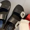 Designer Slide Tofflor Kvinnor Sandal Skor Slides Fashion Flash Drillles Cool Offently Snygg Slipper Sandaler