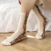 Retro etnisk blomma stil Kvinnors besättning Socks Set Rolig Casual Harajuku Kvinna Söt Bomull Socks Pack Gift för Dam Tube Strumpor 211204
