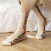 Rétro Ethnique Fleur Style Femmes Crew Chaussettes Ensemble Drôle Casual Harajuku Femme Mignon Coton Chaussettes Pack Cadeau Pour Dames Tube Chaussettes 211204