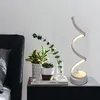 Modern LED Spiral Masa Lambası Kavisli Masa Başucu Lambası Serin Beyaz Sıcak Beyaz Işık Oturma Odası Yatak Odası Okuma Aydınlatma Için