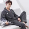 Conjunto de pijamas para hombre, ropa de dormir informal para el hogar, ropa de dormir de otoño e invierno, conjunto de pijama de manga larga con pantalones largos, conjunto de pijama a rayas 210812