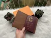 M60181 Passportbedekking Designer Dames Mens Passpoortbescherming Kaarthouder Pocket Organisator Meerdere Brazza Wallet Couverture345U