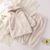 Bébé garçon fille vêtements pyjamas ensemble flanelle polaire infantile enfant en bas âge enfant chaud vêtements de nuit à capuche costume hiver printemps automne 1-5 ans 211130