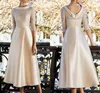 Champagne Mother of the Bride Dress 2023 Elegant Jewel Neck Tea Length Lace Satin Half Sleeve Formal Wedding Guest Gown