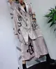 Qing Mo Plusサイズの女性ファッショナブルセット夏の女性シルクジャクアードトップカーフの長さワイドレッグパンツブラックピンクZQY4352 210302