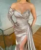 2022 Sexy One Shoulder Champagne Mermaid Avondjurken Dragen Arabische Ruched Gedrapeerde Lovertjes Kant Pailletten Kralen Hoge Zij Split Sweep Train Party Prom-jurken Plus Size