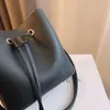 Borsa a secchiello da donna con coulisse foderata con classica borsa in pelle stampata tinta unita delicata borsa da tasca per la posta