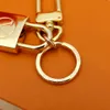 Mode sleutelhanger luxe designer zilver goud metalen sleutel gesp klassieke brievenslot hanger hoge kwaliteit sleutelhangers tas sleutels ornamenten
