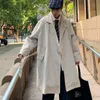 Trench da uomo di grandi dimensioni nero/beige cappotto moda casual lungo da uomo coreano allentato giacca a vento oversize soprabito da uomo Viol22