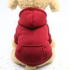 Kapüşonlu Cep Kazak Küçük Köpekler Hoodies Ceket Cep Ceketler Kollu Köpekler Dışında Seyahat Kış Sıcak Giysileri Pet Malzemeleri 238 S2