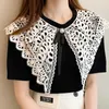 Sweet Lace Stitching Big Dock Collar Ice Silk Knitwear Kvinnor Sommar Kortärmad Stickad Skjorta Vit Svart Blus 14257 210528