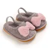 Baby första vandrare skor nyfödda småbarn spädbarn skor päls mockasiner mjuka pojkar tjejer sandaler c3