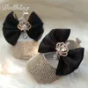 Bling Crown Schmuck Strass Schwarz Große Schleife Personalisierter Babyname Andenken 1. Geburtstagsgeschenk Babyschuhe mit Stirnband 210315