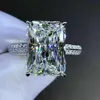 Wedding Rings Trendy Large Zircon Engagement Ring Fashion Luxury Ladies For Women Jewelry Wholesale Lots Bulk Promise