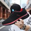 Męskie Running Designers Sneakers Soft Sole Red Black Classcial Men Sneaker Factory Najniższe Cena Buty sportowe Rozmiar 36-45 na sprzedaż