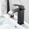 Rubinetti per lavabo da bagno Rubinetto per lavabo a cascata Rubinetto per acqua fredda monoforo senza Leed Rubinetto per lavabo Montaggio a ponte