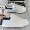 Elbise Ayakkabıları erkek Yaz Nefes 2021 Beyaz Trend Sneakers Tüm Maç Casual Sonbahar Spor Erkekler Için Kalın Soled