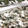 1000g Verde Quartz Rutilato Quartz Tumbled Stone Chips schiacciato Irregolare Natural Rock Crystal Quartz Gemstone Pezzi Casa Ghiaia decorativa per interni
