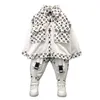 100-150cm Baby Kids Boy's Cool Shirt Set Barns Dungarees Byxor Med Knee Pocket Patchwork Två Piece Outfits Casual Sports Tracksuit Bou