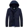 Giacche da uomo Giacca a vento impermeabile con cerniera militare Cappotto casual con cappuccio Abbigliamento maschile taglie forti 6XL 211110