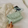 أكياس مساء سلسلة سميكة بو الجلود crossbody للنساء 2021 بلون اللون الأزياء منقوشة الكتف حقائب السفر حقيبة صغيرة