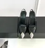 2022 Designer de luxo AW Chain Heel Mulheres Sandálias de Couro Salto Alto Salto Apontaram Sandálias de Toe 35-40