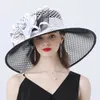 Mujeres 16 cm de ancho Brim Flor Mesh Sun Sombrero Dama Bow Summer Playa Iglesia Derby Vestido Fascinador Boda de fiesta nupcial 210608