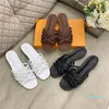 2021 Fashion Designer Parisian Ladies Sandals Thin Strap Beach Shoes Summer trend Slippers 85464