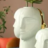 Vase Creative Ceramic Abstract Human Face Vase Flower Arranchideリビングルーム装飾金色のアートヘッドクラフトホーム