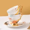 뼈 중국 골드 도금 커피 컵 접시 세트 영어 오후 차 컵 설탕 냄비