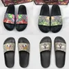 Nova Moda Homens Mulheres Sandálias Senhoras Flip Flops Mocassins Preto Branco Vermelho Verde Slides Sapatos 2021 Alta Qualidade