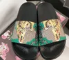 Män Kvinnor Sandaler Med Korrekt Flower Box Dammväska Skor Snake Skriv ut Bild Sommarbredd Flat Slipper Storlek 35-48