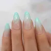 Valse nagels amandelnagels pers op nep ombre middelgrote lengte glanzende valse Franse tips Light Lake Green Acrylic Art 24 PC 220225