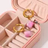 Cerchio Huggie Orecchini pendenti in pietra naturale rosa in acciaio inossidabile placcato oro 18 carati per gioielli da donna in stile bohémien