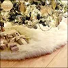 Jupe d'arbre de Noël en peluche blanche pure, base en tissu, couverture de tapis de sol, décorations d'arbre de Noël, accessoires de fête de Noël 211104