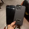 iPhoneケースのデザイナークロスボディ電話ケース14 13 12 11 Pro Max XR XS Max 7 8 Plus PU Leather Protection Back Shell Luxury携帯電話カバー