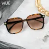 Lunettes de soleil WUE Retro Ladies Plastic Brand Designer Bee Polygon Luxe Brown Leopard Print Femme Gradient1666783