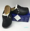 Zuecos para mujeres y hombres, zuecos Boston hechos de cuero PU, zapatillas Unisex Berks, zueco con plantilla suave, Color sólido 2515