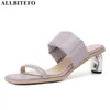 AllBiteBo Sliver Sliver Mulheres Chinelos de Couro Genuíno de Couro De Polia De Pão De Verão Summer Flip Flops Mulheres Sandálias Alto Salto Sapatos 210611