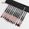 Maange 11 pcs / set maquiagem escovas pro cor-de-rosa pincel conjunto de pó de pó misturando Eyeliner Eyelash Sobrancelha maquiagem beleza cosmésticos escovas