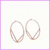 Nuevos pendientes redondos redondos para mujeres Arendería de moda Joya de diseñador para regalos Cartas de damas Ear Studs de alta calidad Rose D2269W