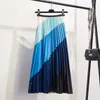 Marwin New-Bid Spring Rainbow обесцвечивание шелковой поверхности ретро женские юбки высокий уличный стиль A-Line Striped юбок 210309