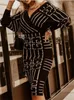 ファッション女性カジュアルドレスセクシーなボディコン V ネックハイウエストドレスレディースプリント長袖 Tシャツブラウス Tシャツパッチワークストライプクラブ服サイズ S-2XL