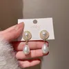 Afshor 2022 Nova Moda Charme Coreano Elegante Brincos De Gota De Pérolas Brancas Para As Mulheres Bohemian Golden Round Wedding Brincos Jóias Presente