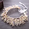 Coiffes Fleurs de cheveux dorés pour la fête de mariage Brides Bridesmaid Chic Crystal Pearls Rigiane Bandon