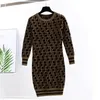 Su￩ter de jumpers femininos de luxo para mulheres su￩teres casuais contraste contraste colorido de outono de moda de moda vestidos pullover senhoras
