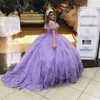 2021 Nuevo vestido de bola lila púrpura Vestidos de quinceañera Fuera del hombro Apliques de encaje Cuentas de cristal Fuera del hombro Vestido de fiesta Vestidos de noche